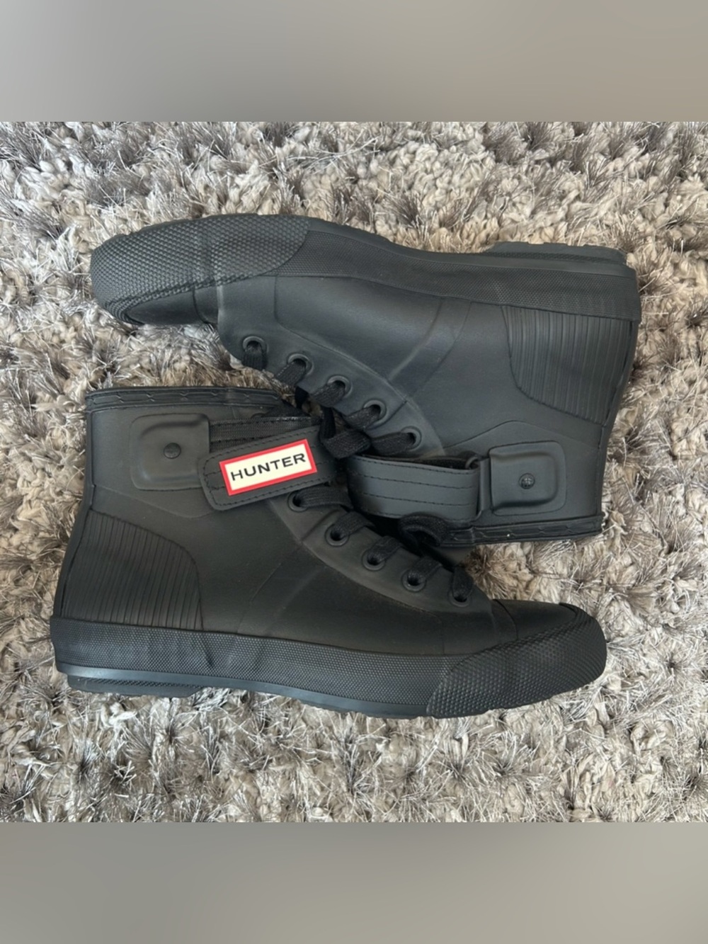 🌸 Like New Hunter Black Lace-Up Waterproof Ankle Boots Sneakers | size 9 UK 7